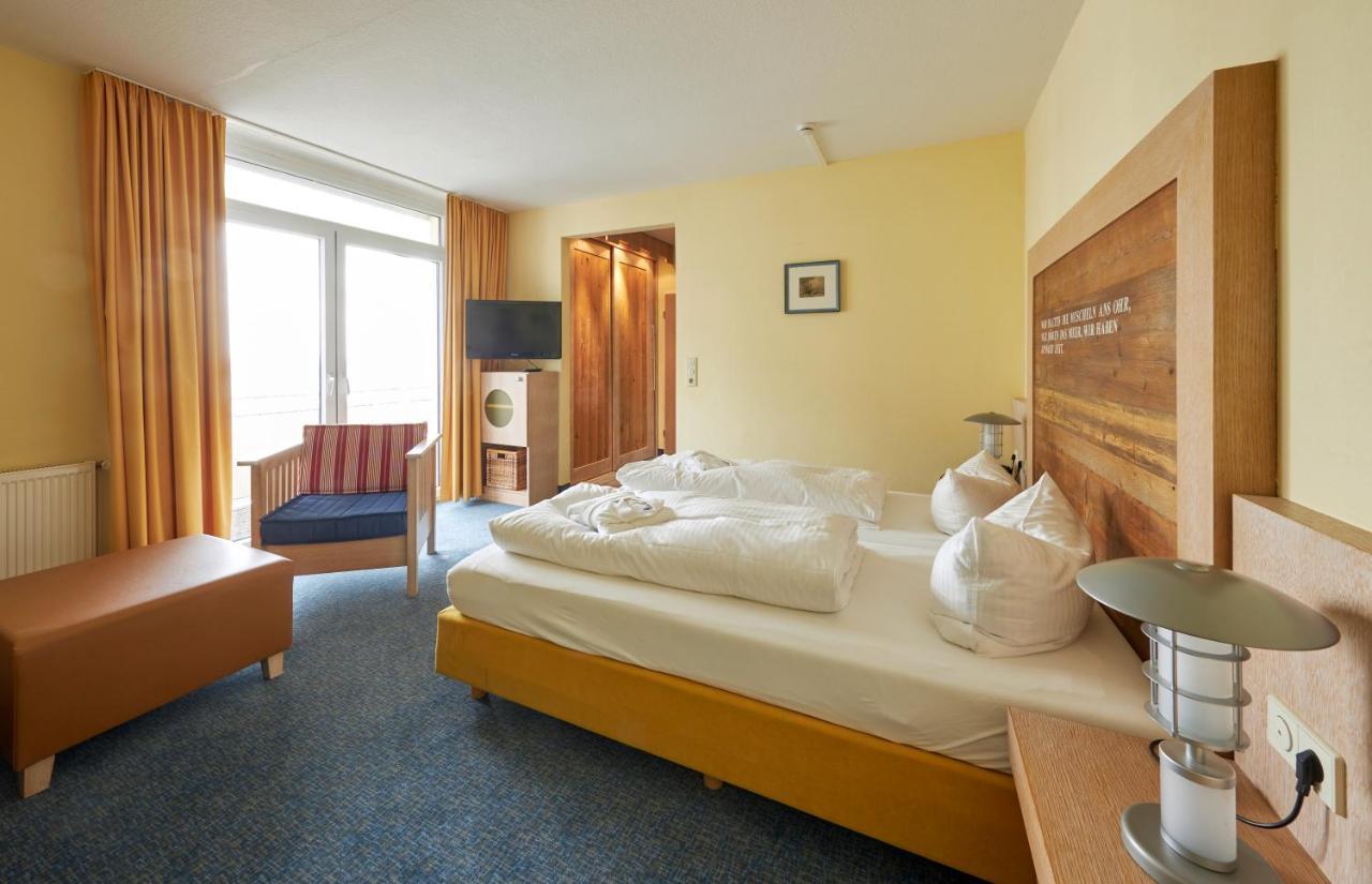Strandhotel Vierjahreszeiten Borkum Luaran gambar